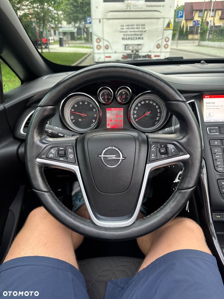 Opel Cascada 1.4 T Cosmo S&S - 25