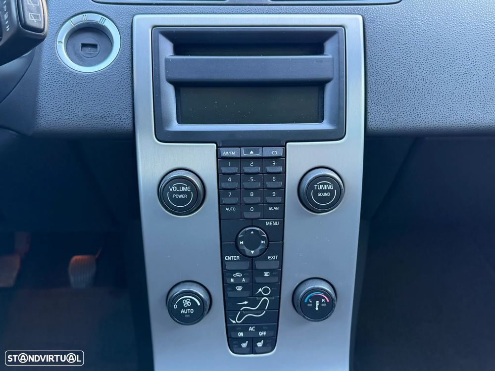 Volvo V50 1.6D - 9