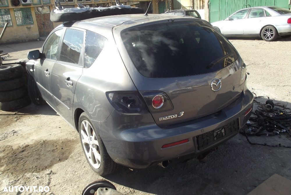 Dezmembrez Mazda 3 motor 2.0 benzina cutie manuala usi haion bara stop - 1