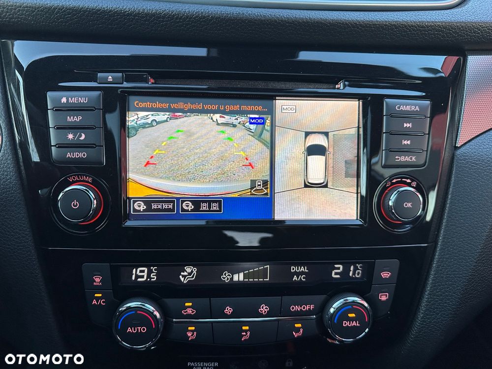 Nissan Qashqai 1.3 DIG-T DCT TEKNA+ - 32