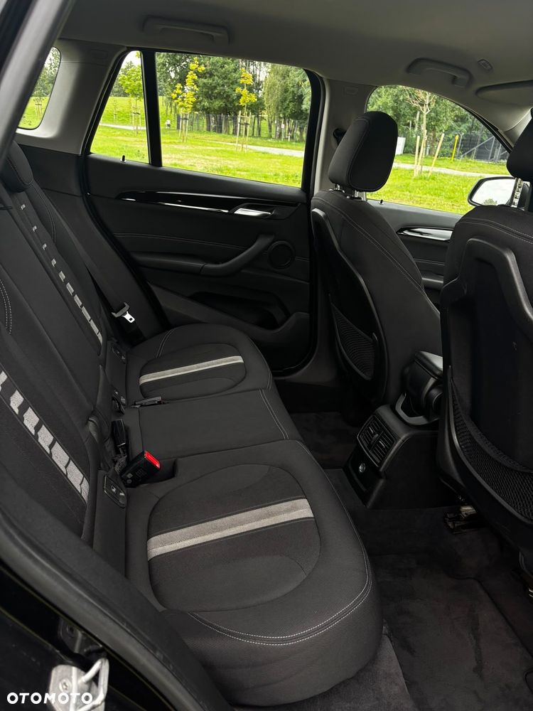 BMW X1 - 12