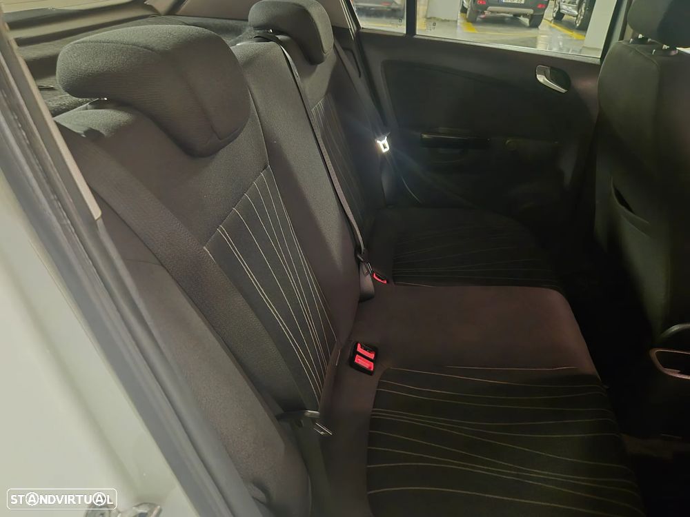 Opel Corsa 1.2 Enjoy - 27