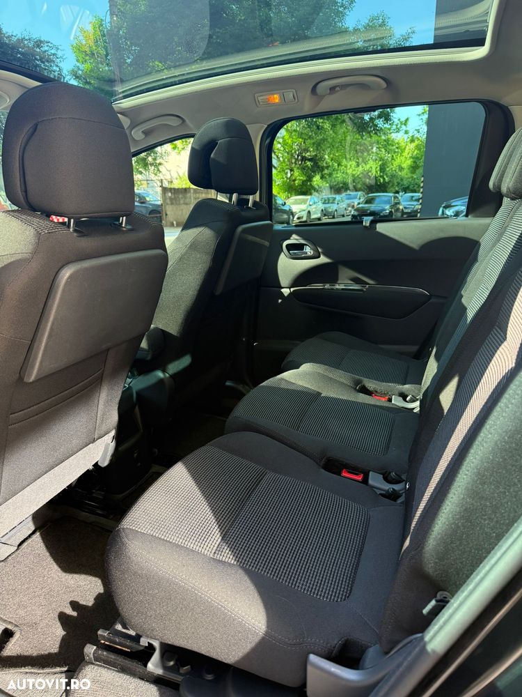 Peugeot 5008 - 7
