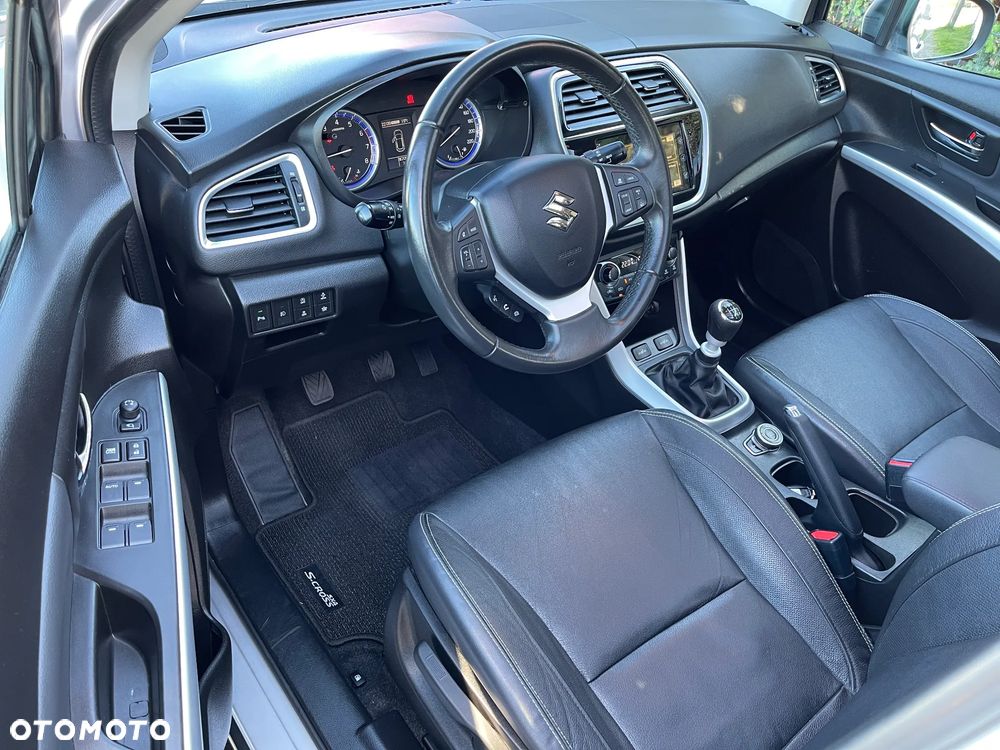 Suzuki SX4 S-Cross 1.4 Boosterjet Hybrid Allgrip Comfort+ - 16