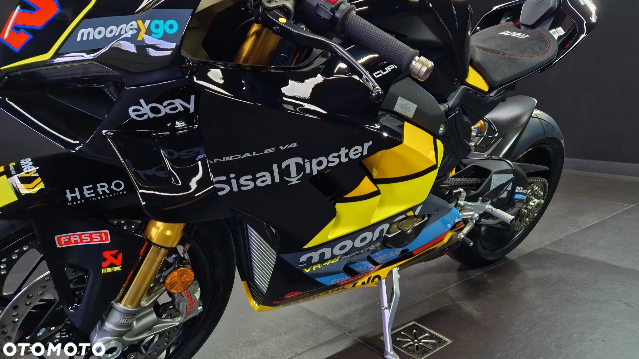 Ducati Panigale V4S - 12