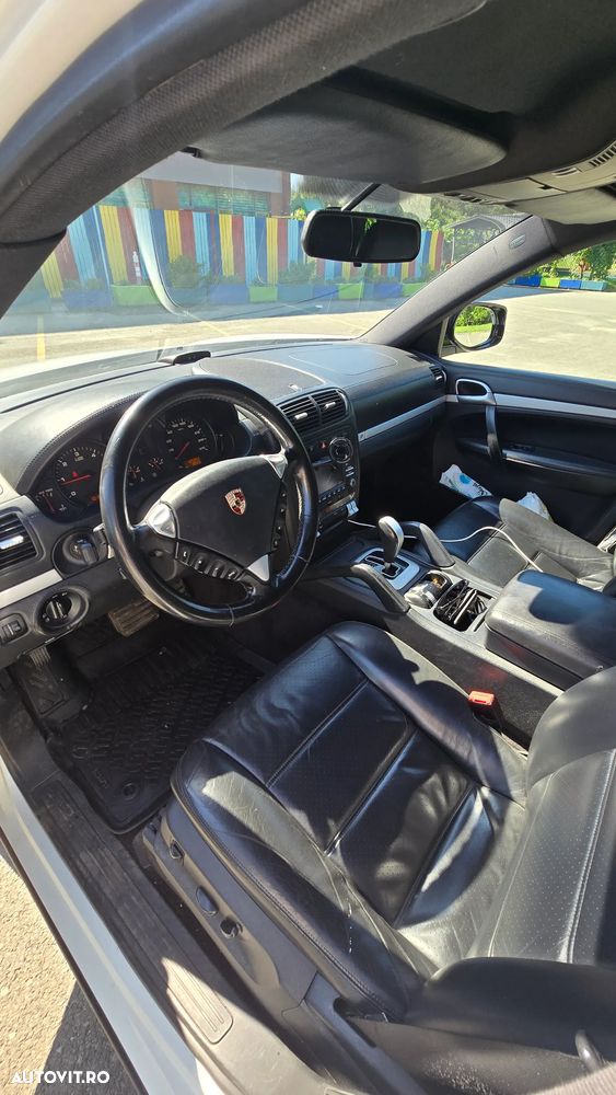 Porsche Cayenne Tiptronic S - 5