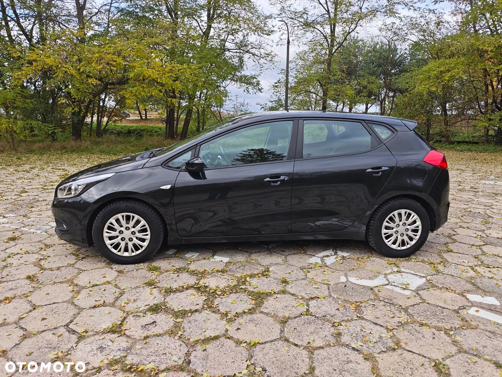 Kia Ceed 1.4 CVVT Attract plus - 4