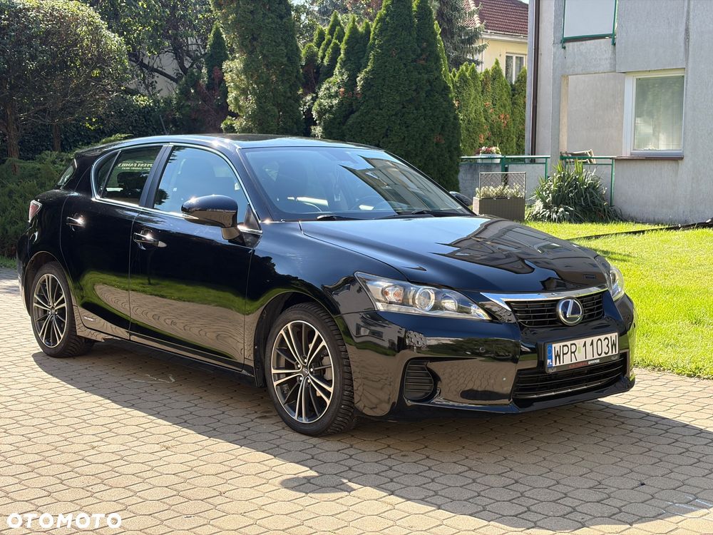 Lexus CT - 5