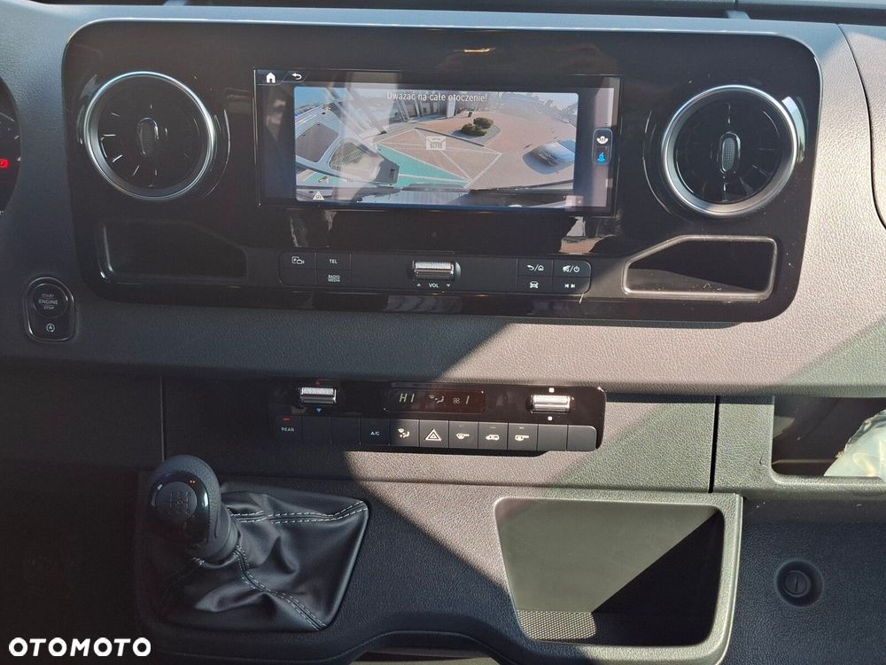Mercedes-Benz Sprinter Sprinter - 11