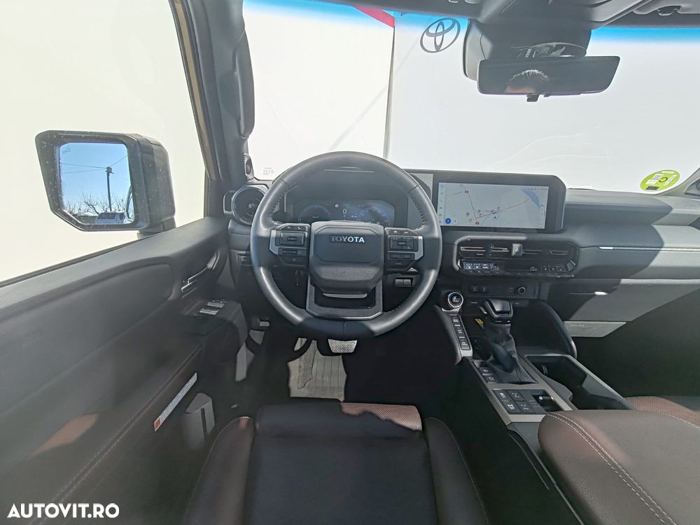 Toyota Land Cruiser - 9