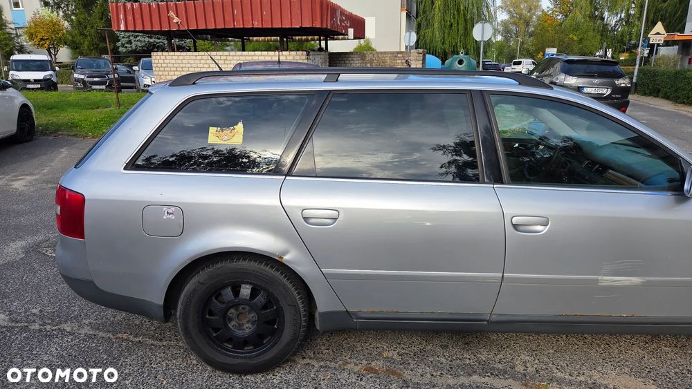 Audi A6 Avant 2.8 30V - 6