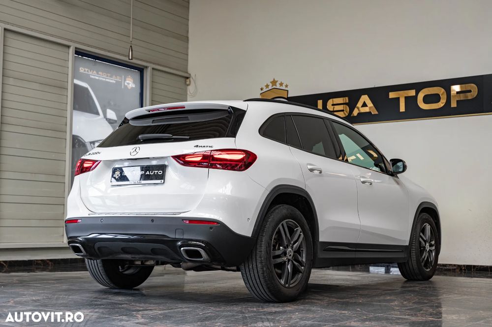 Mercedes-Benz GLA 220 d 4MATIC Aut. - 12