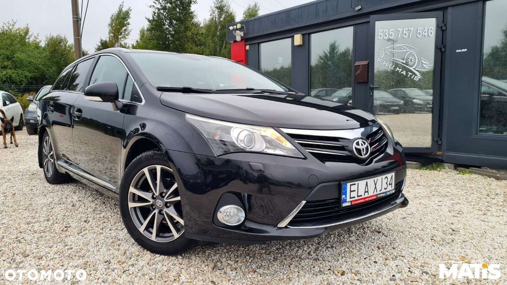 Toyota Avensis - 11