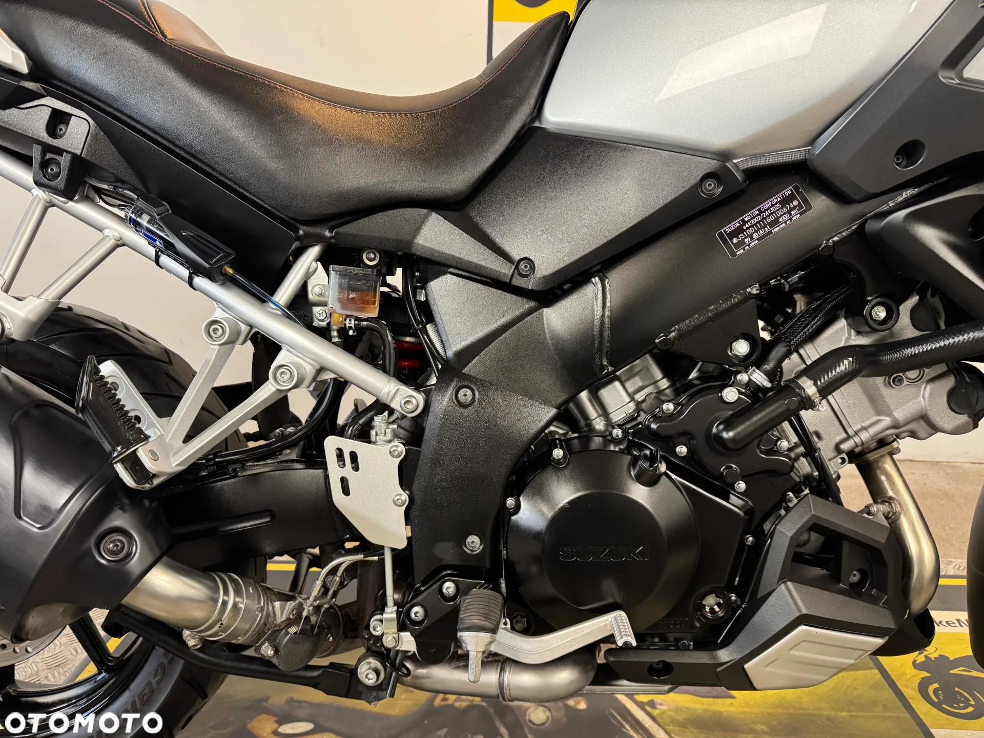 Suzuki DL - 14