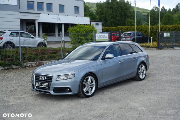 Audi A4 Avant 2.0 TDI DPF quattro S line Sportpaket (plus)