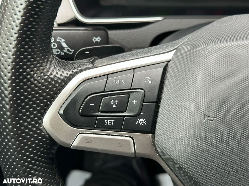 Volkswagen Passat - 15