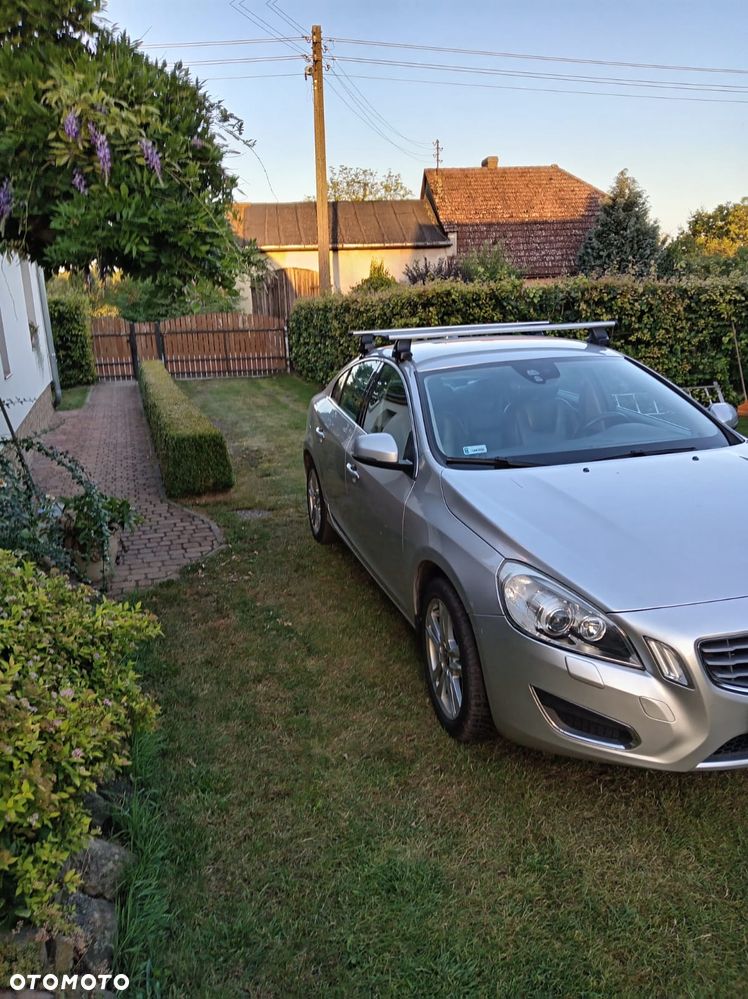 Volvo S60 T4 Summum - 2