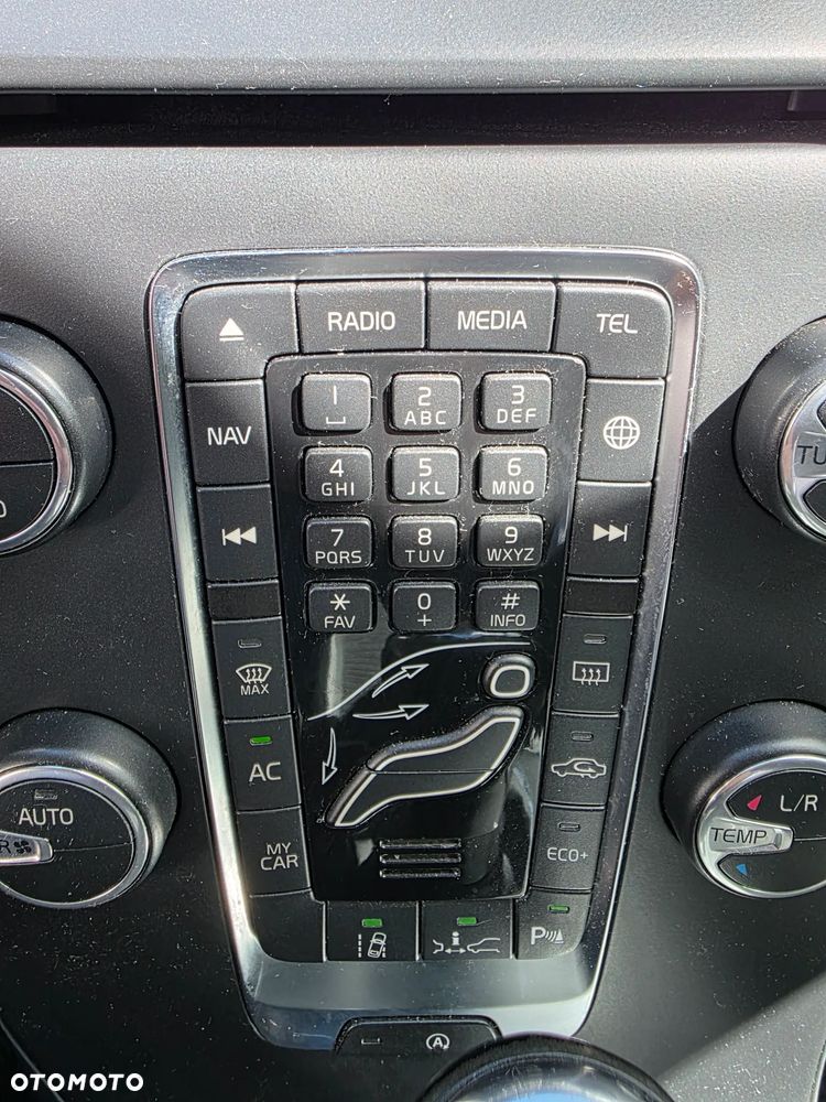 Volvo V40 - 13