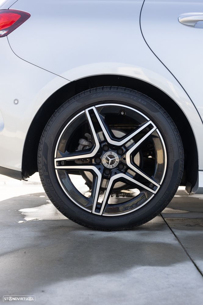 Mercedes-Benz B 200 d 8G-DCT AMG Line - 13