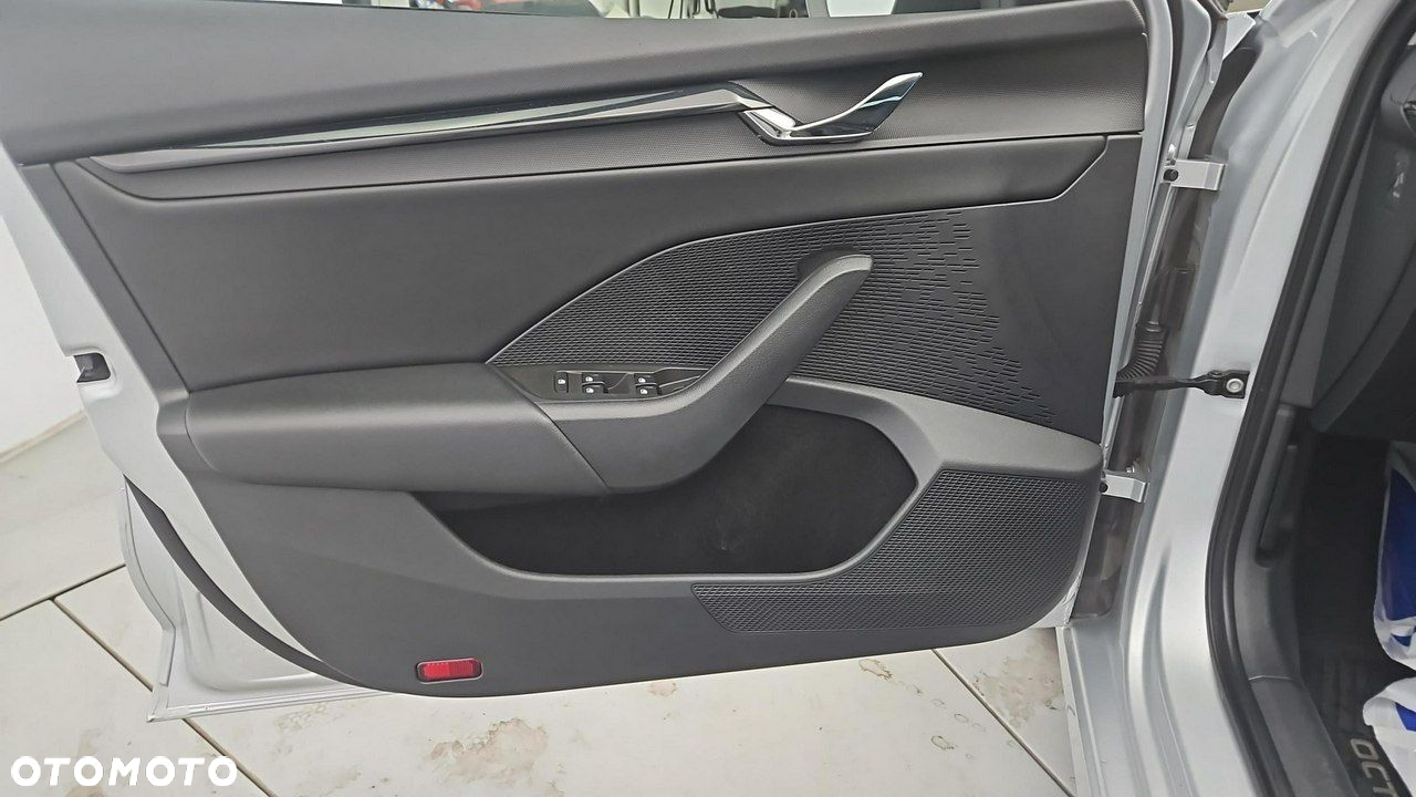 Skoda Octavia 2.0 TDI Ambition - 10
