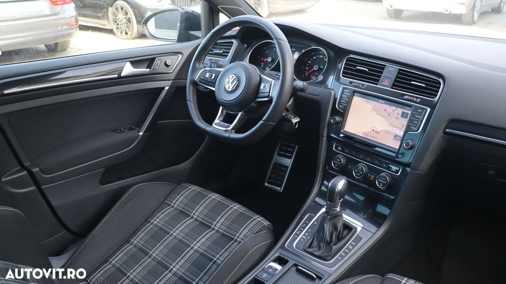 Volkswagen Golf GTD 2.0 TDI SCR DSG - 29
