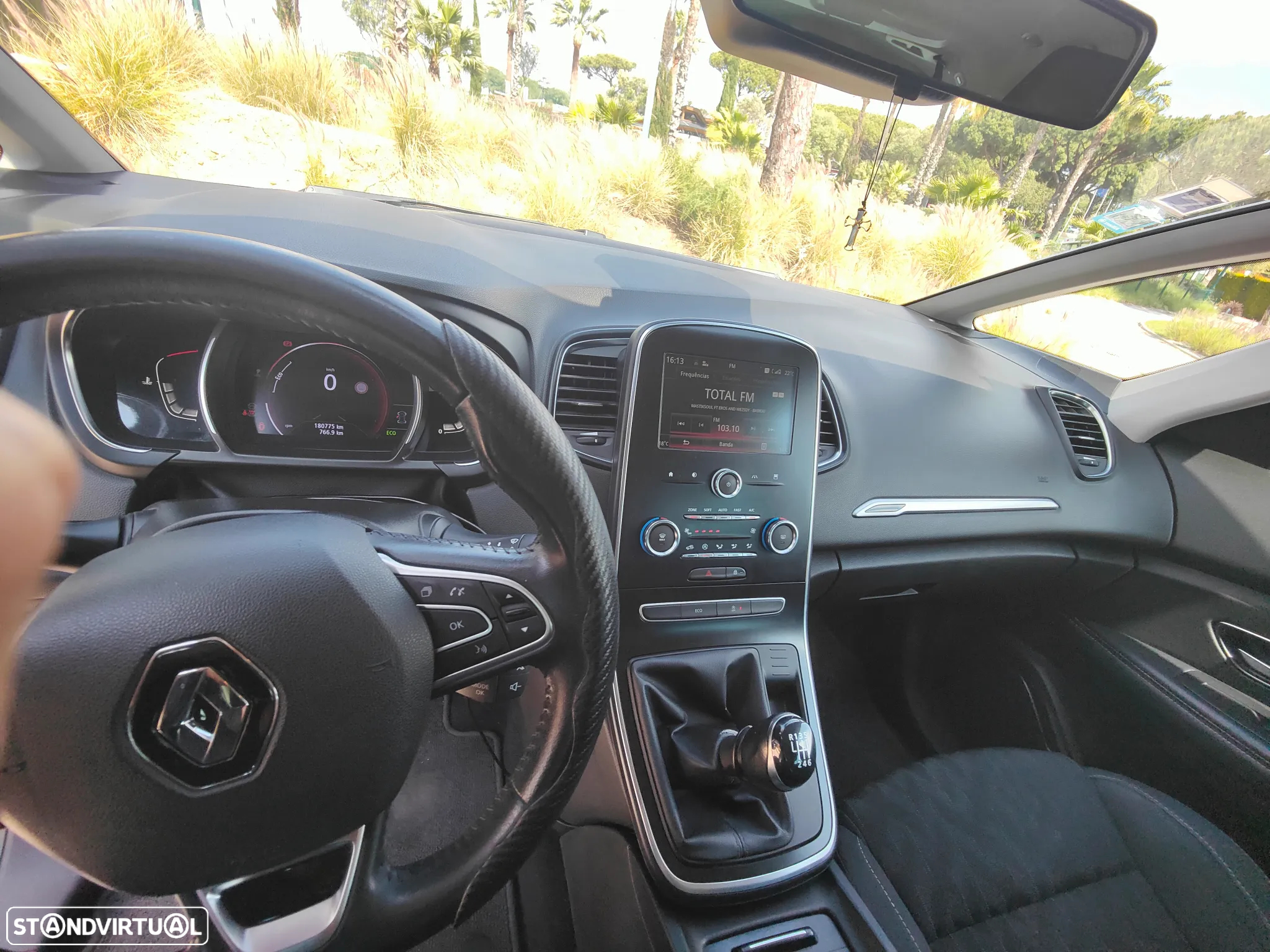 Renault Grand Scénic ENERGY dCi 110 LIMITED - 3