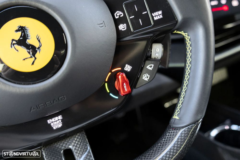 Ferrari SF90 Stradale - 19