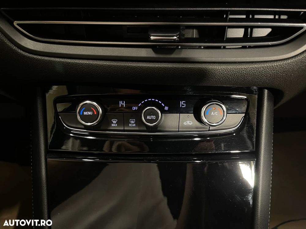 Opel Grandland X 1.2 Turbo START/STOP AT8 GLX - 20