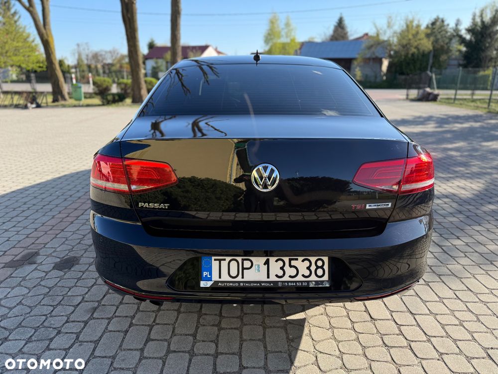 Volkswagen Passat - 5