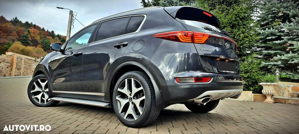 Kia Sportage 2.0 CRDI 4WD Automatik Dream-Team Edition - 3