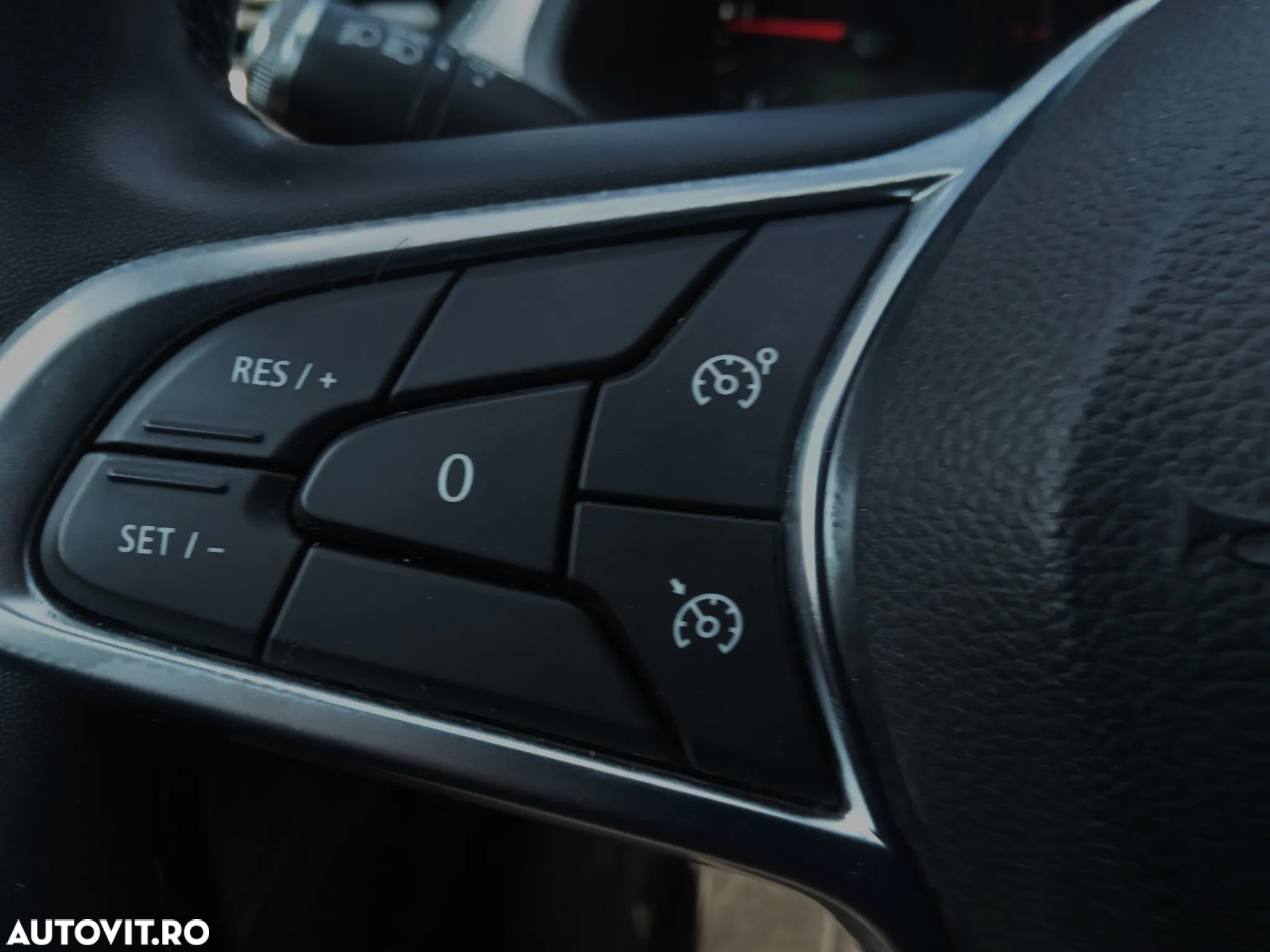 Renault Captur BLUE dCi Zen - 14