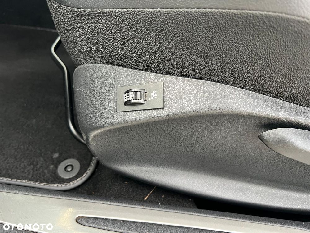 Citroën DS3 THP 155 Ultra-Prestige - 12