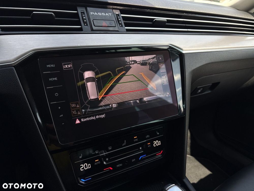 Volkswagen Passat Variant 1.5 TSI EVO Elegance DSG - 23