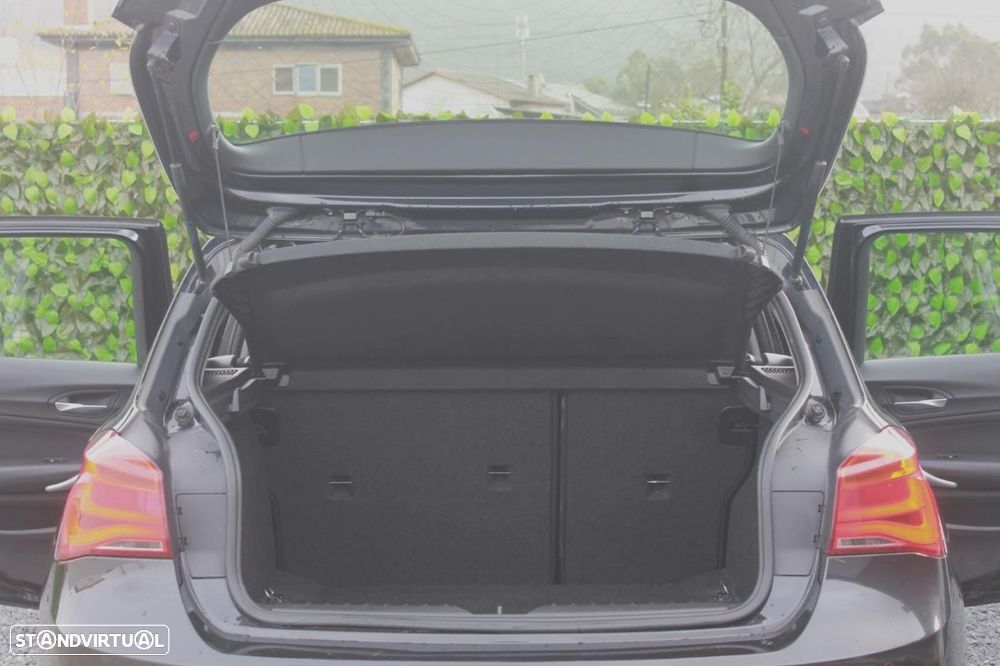 BMW 116 d Line Sport Auto - 42