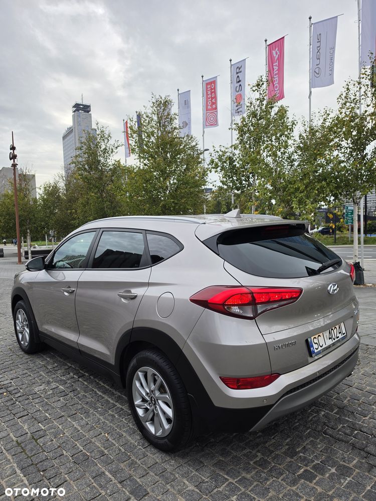 Hyundai Tucson - 8
