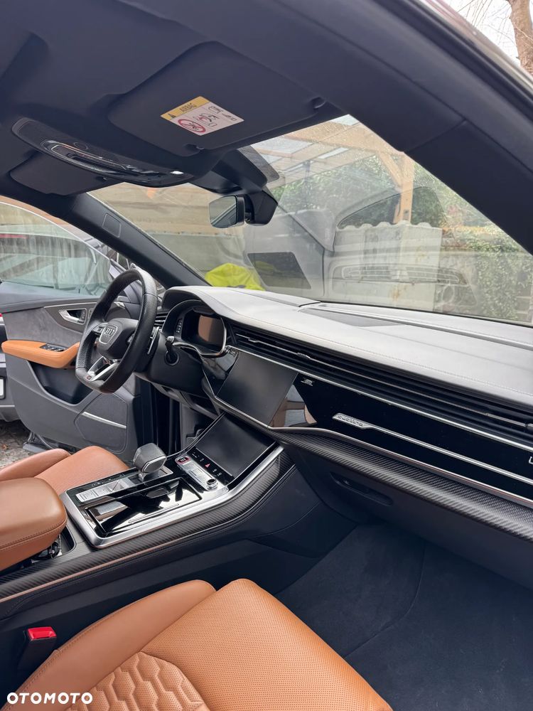Audi RS Q8 - 7