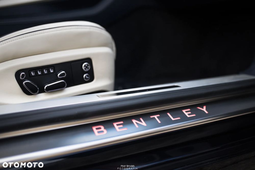 Bentley Continental GT - 13