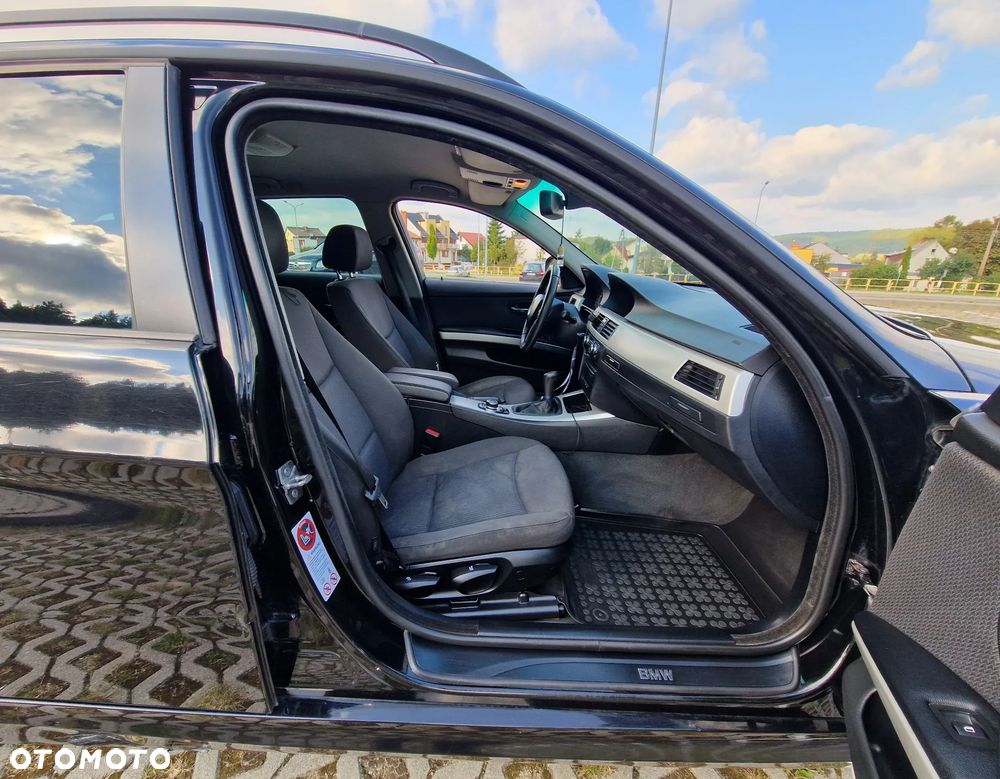 BMW Seria 3 - 10