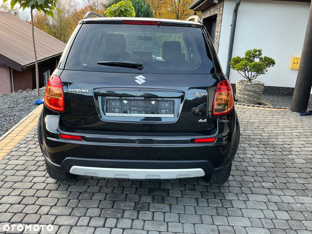 Suzuki SX4 - 10