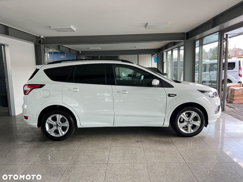 Ford Kuga - 18
