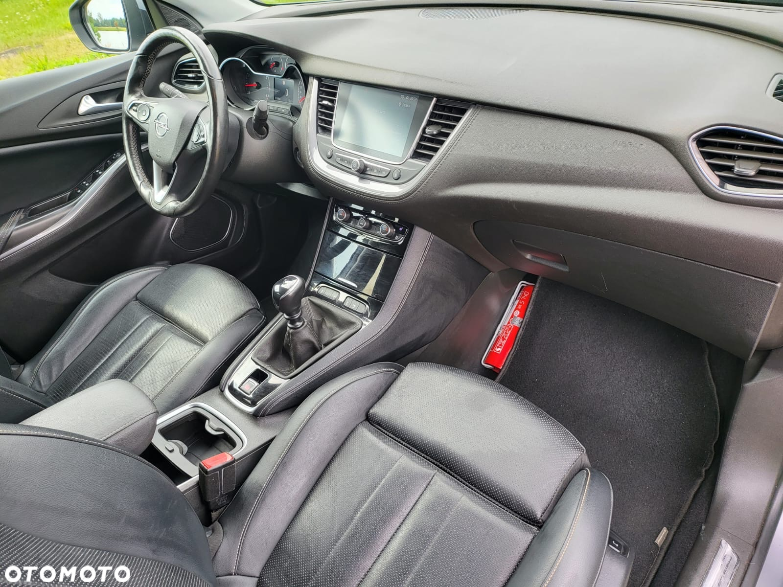 Opel Grandland X 1.2 Start/Stop Business INNOVATION - 24