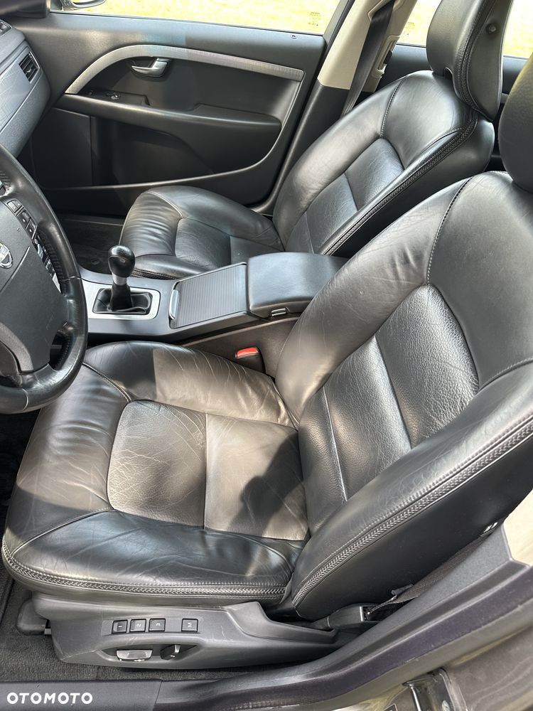 Volvo XC 70 D5 AWD Summum - 21