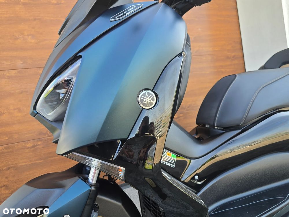 Yamaha X-max - 23