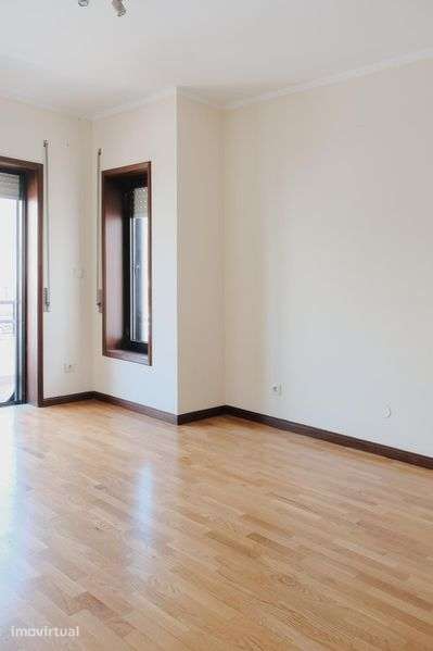 VENDO T3 ESPINHO - 50 metros da praia - Grande imagem: 3/12