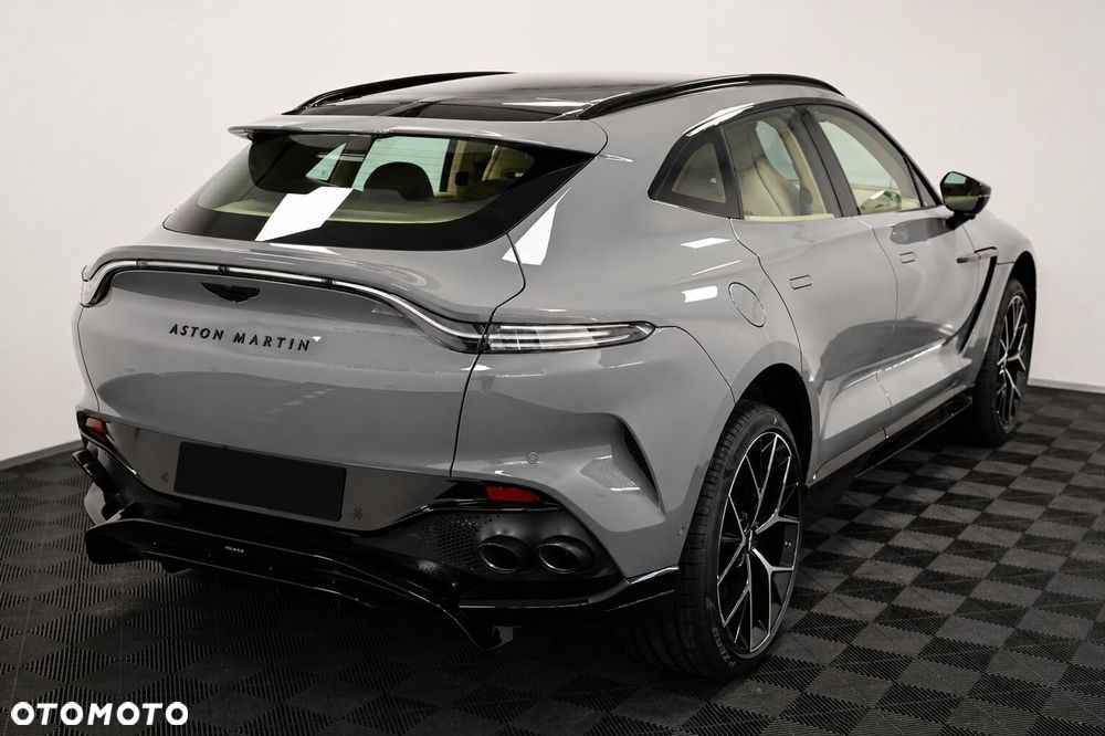 Aston Martin DBX707 - 7