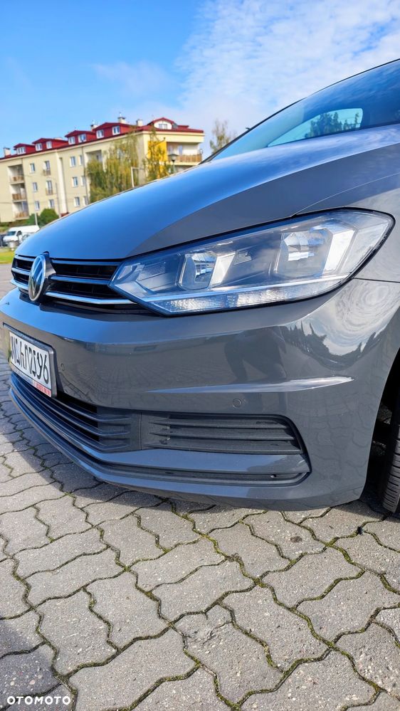 Volkswagen Touran 2021 photo 5