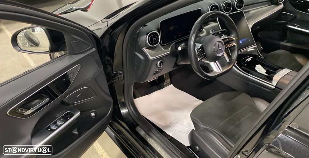 Mercedes-Benz C 300 de 4Matic T 9G-TRONIC AMG Line - 4