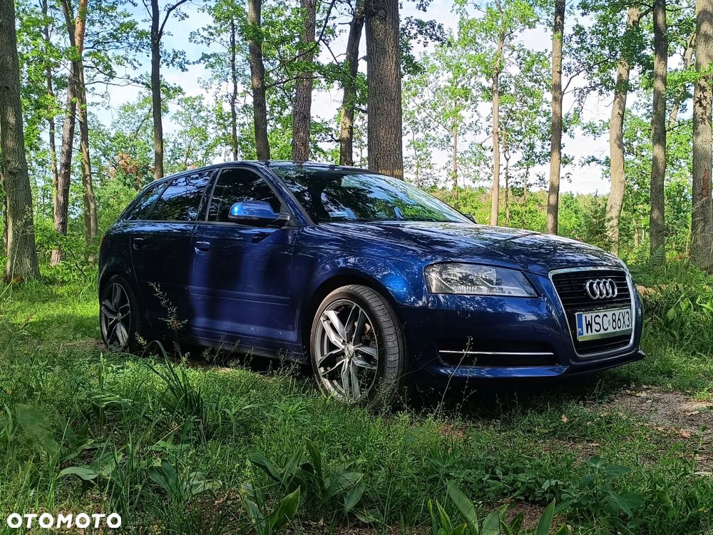 Audi A3 Sportback 1.6 TDI DPF Ambition - 4