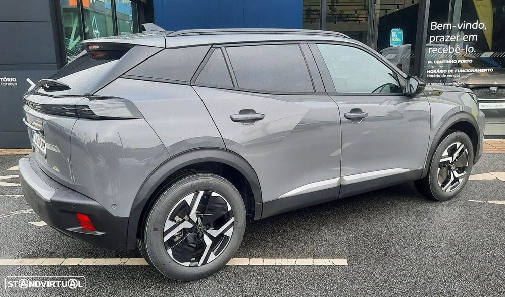Peugeot e-2008 54 kWh Allure - 4