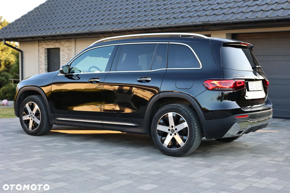 Mercedes-Benz GLB - 6